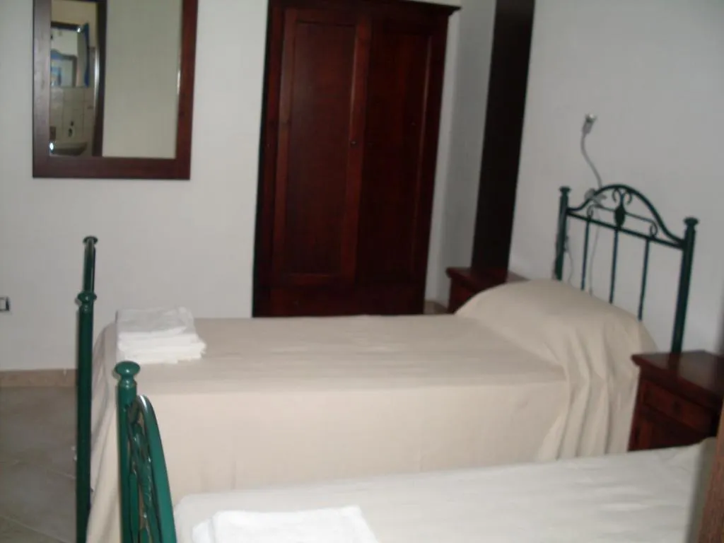 Couette-café Affittacamere Peonia Oliena Italie